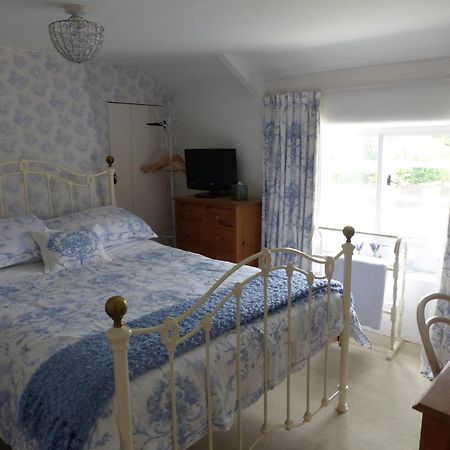 The Willows Shillingstone エクステリア 写真